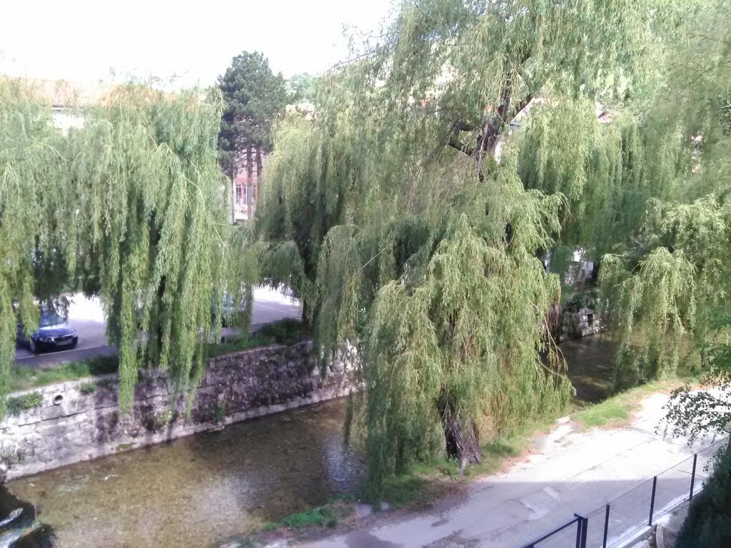 Hotel Dinara Livno Kültér fotó
