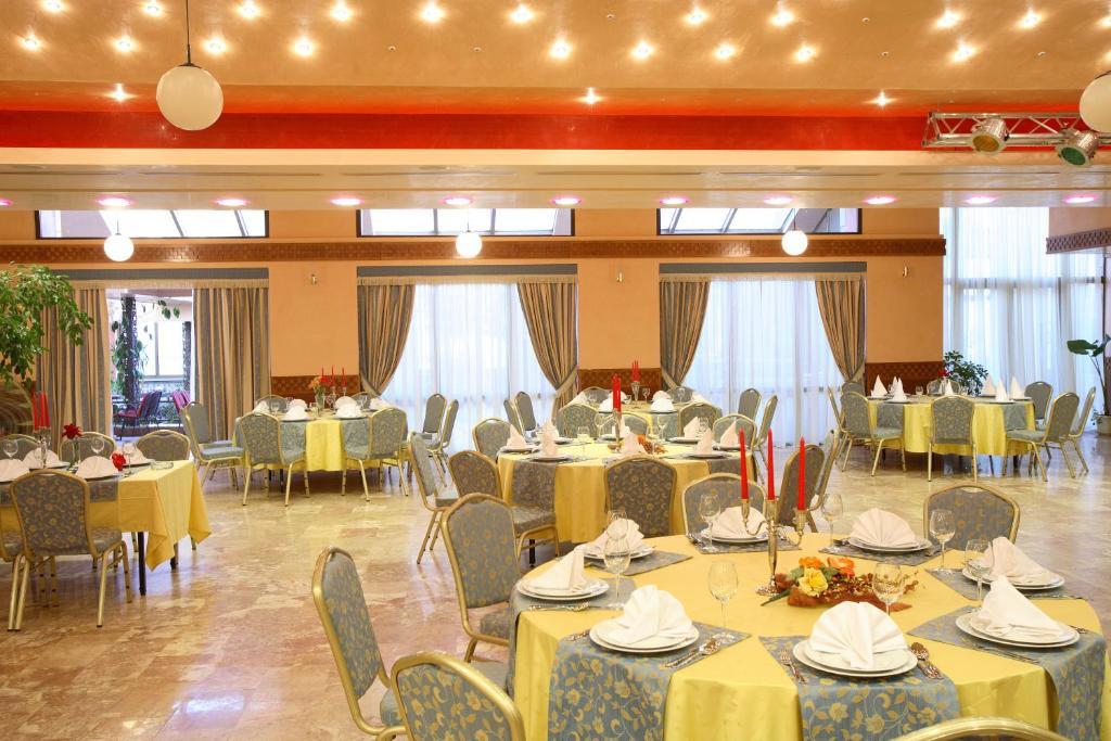 Hotel Dinara Livno Kültér fotó